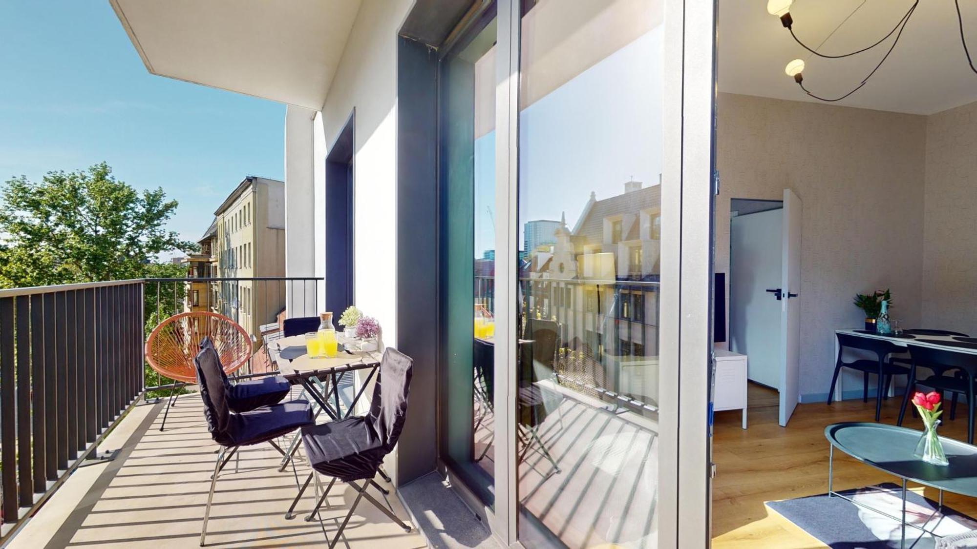 Family House Near The Market Square -Perfect For Family & Business Stays - Ksiecia Witolda Street 500 Steps To Market Square - 2 Bedrooms,2 Parking Places Wroclaw Luaran gambar
